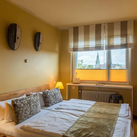 Viva Sky فندق كونستانز