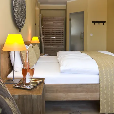 Viva Sky 3* كونستانز