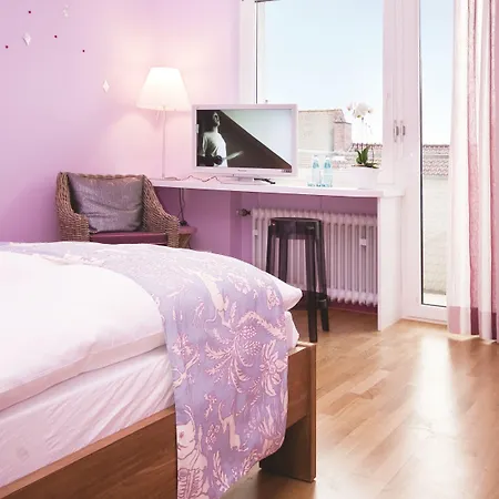 فندق Viva Sky 3*