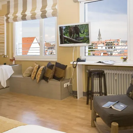 Viva Sky 3* كونستانز