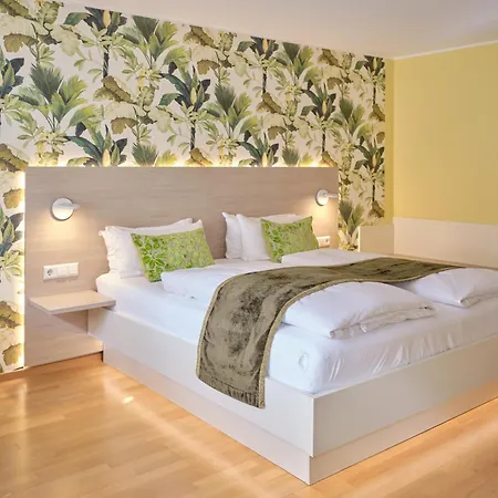 Viva Sky Hotel